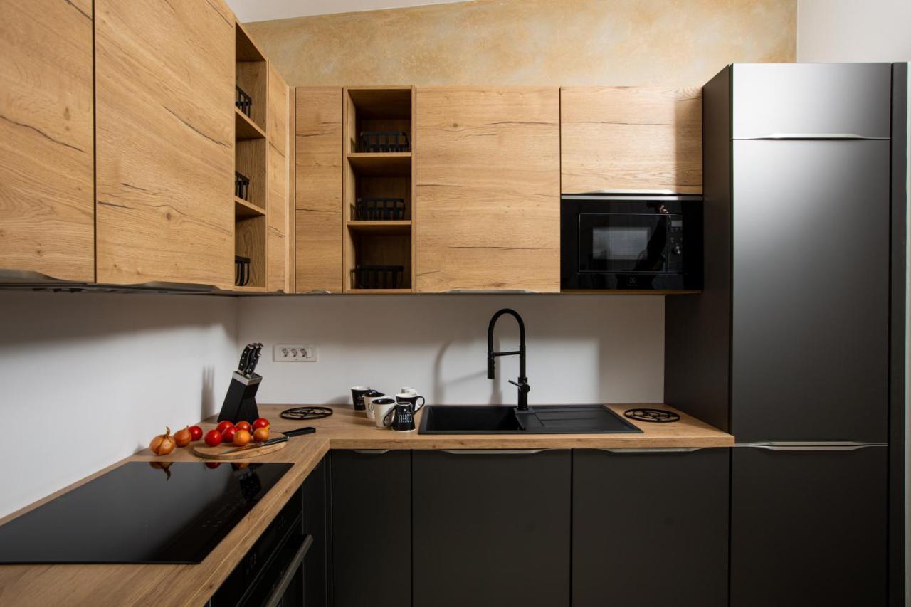 Apartment Muzini Малинська Екстер'єр фото